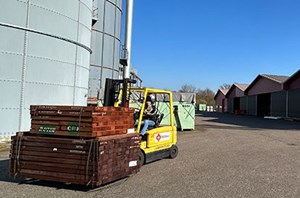 Heftruckchauffeur/Vrachtwagenchauffeur